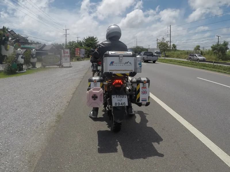 Day 1: Pattaya to Hua Hin — 320km